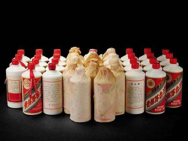 唐县日照岚山回收酒价格哪里回收(附近上门回收茅台酒）?